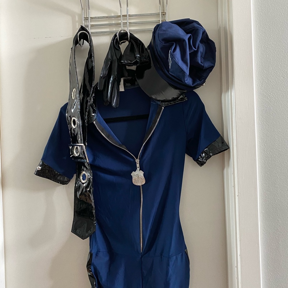 Sexy Halloween costume, police officer, small